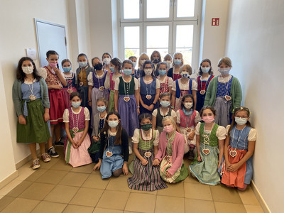 csm Dirndl 5c 0b577e0600