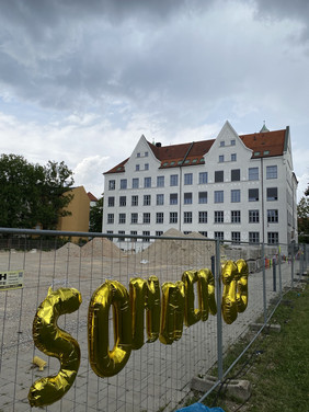 Schöne Ferien!